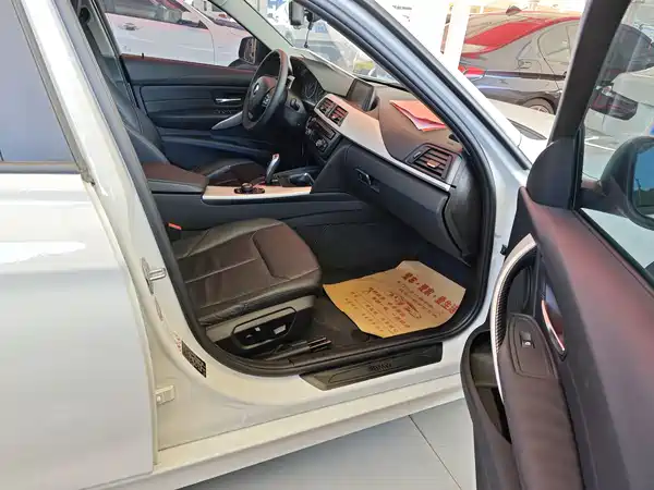 BMW 3 Series 2014