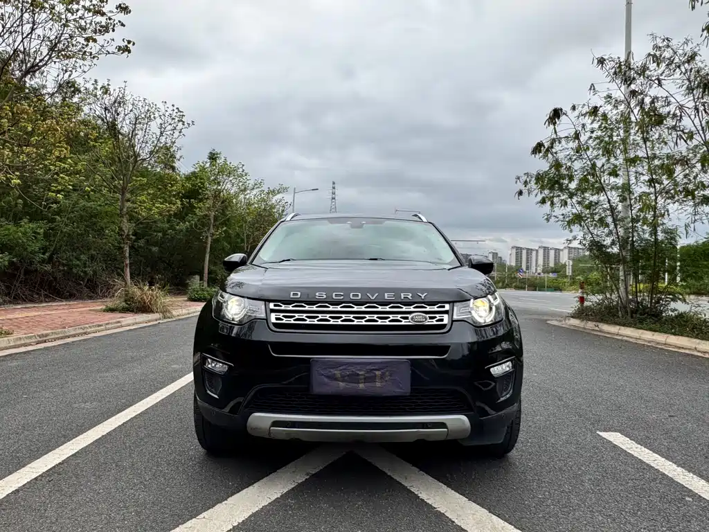 Land Rover Discovery Sport 2017 — фото 3