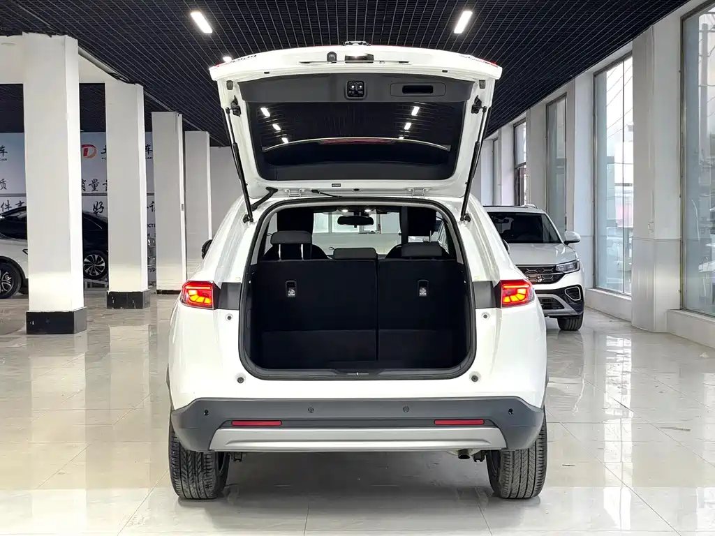 Honda Vezel 2023 — фото 14