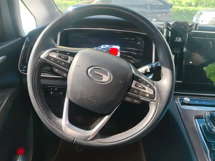 GAC Motor Trumpchi M8 2021 — фото 15