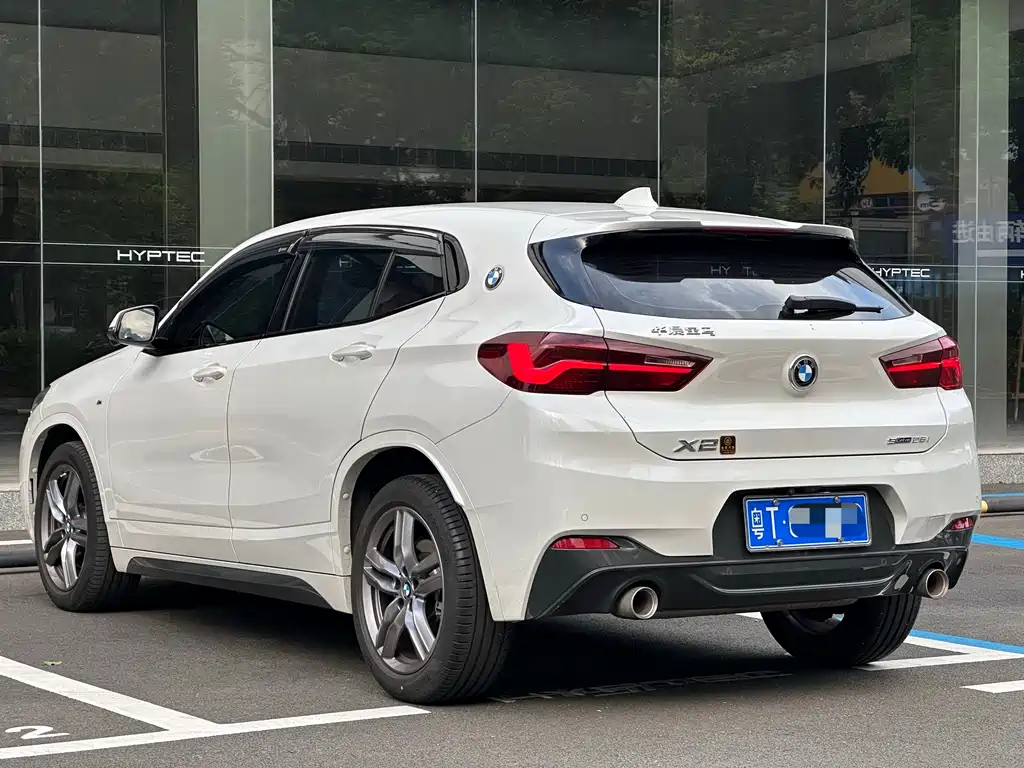 BMW X2 2021