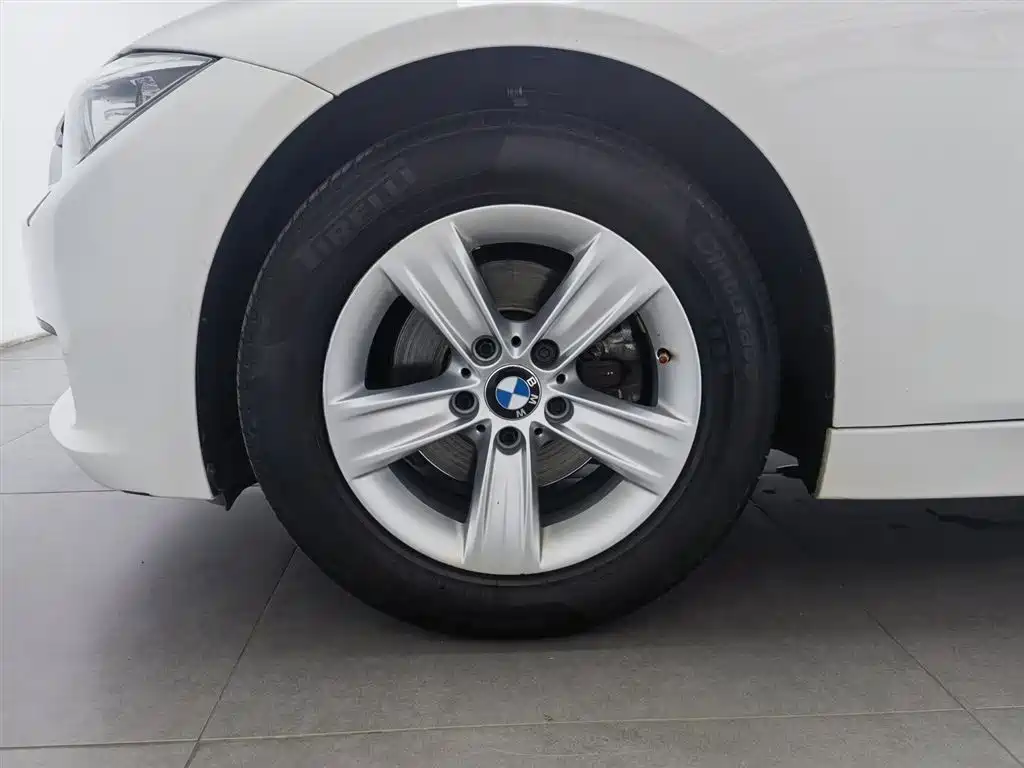 BMW 3 Series 2013 — фото 17