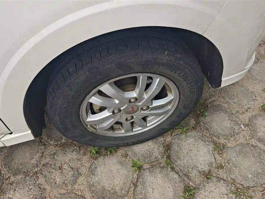 Wuling Hongguang 2018