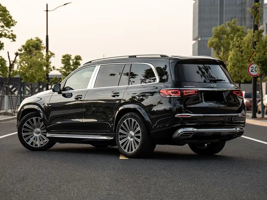 Mercedes-Benz GLS 2023 — фото 3