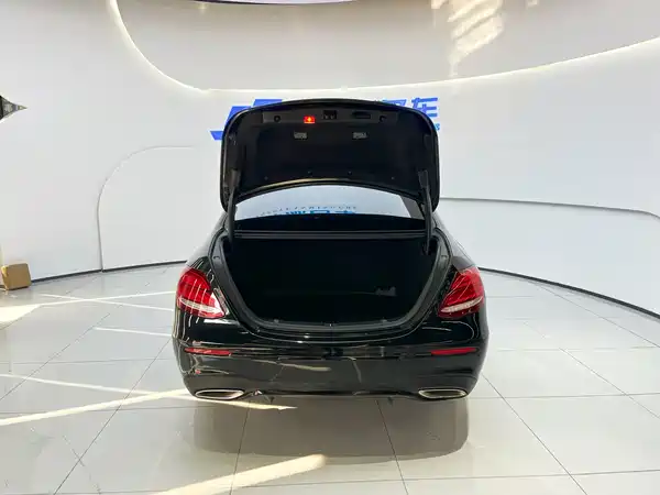 Mercedes-Benz E-Class 2017