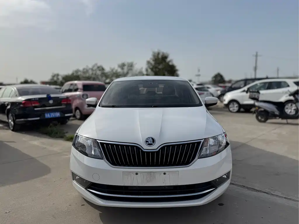 Skoda Rapid 2019 — фото 2