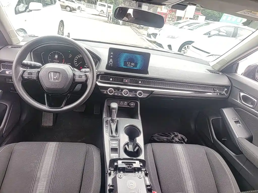 Honda Civic 2023 — фото 10