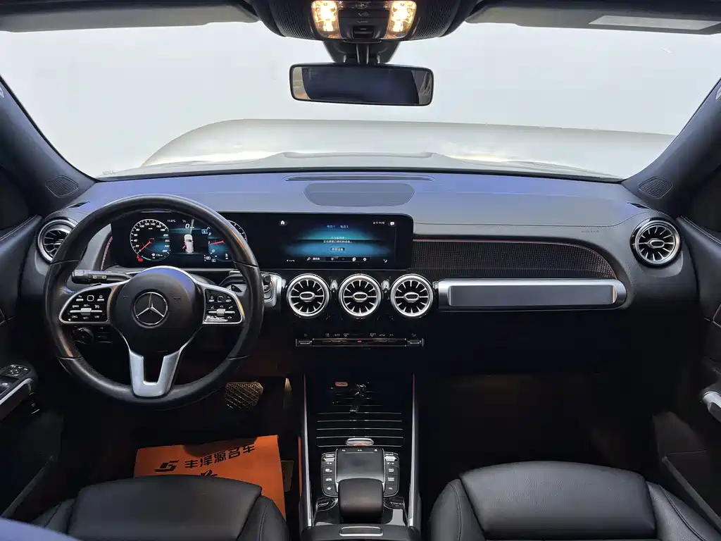 Mercedes-Benz GLB 2021 — фото 10