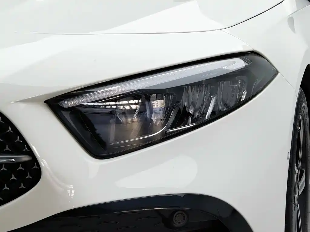 Mercedes-Benz A-Class 2025