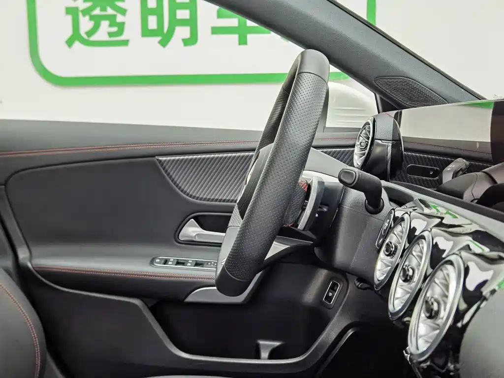 Mercedes-Benz A-Class 2025 — фото 22