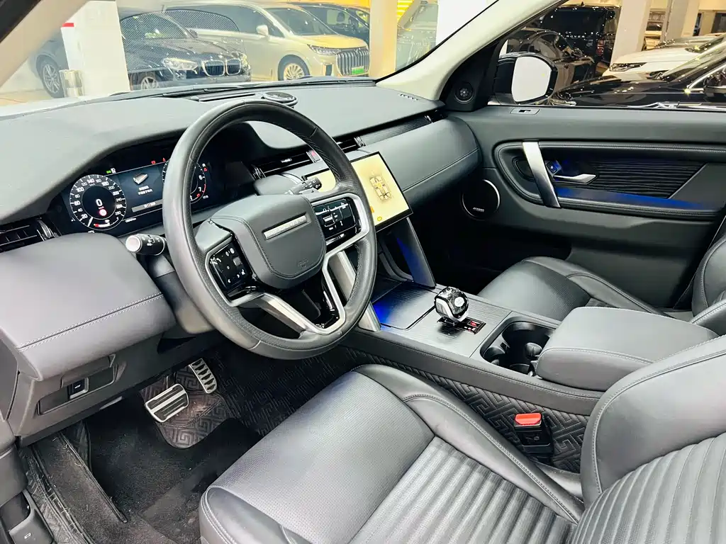 Land Rover Discovery Sport 2023 — фото 8