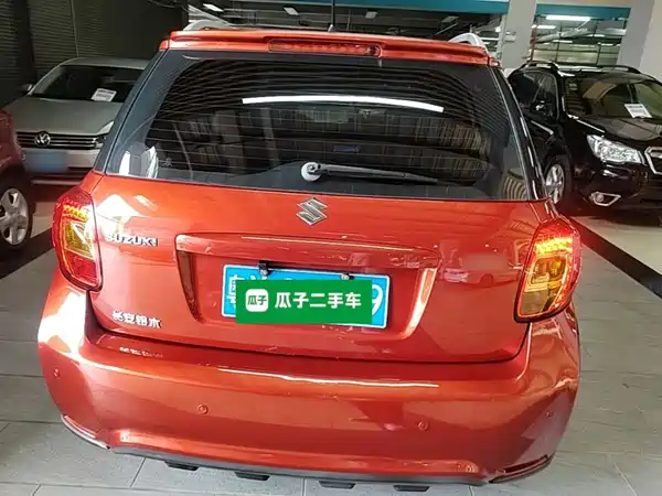 Suzuki Karma 2014