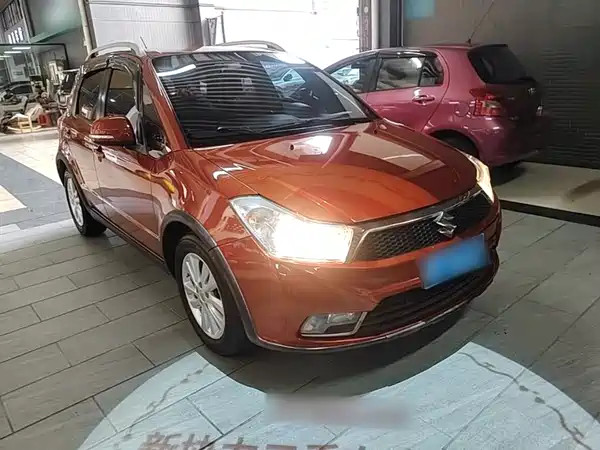 Suzuki Karma 2014