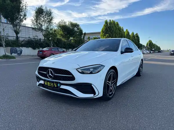 Mercedes-Benz C-Class 2023