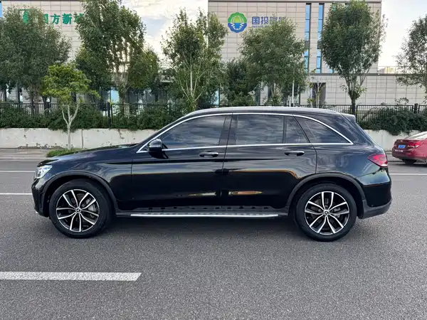 Mercedes-Benz GLC 2021