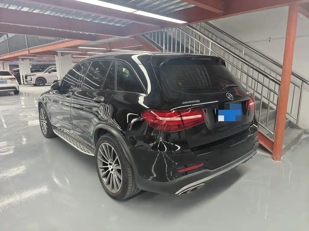 Mercedes-Benz GLC AMG 2018 — фото 4