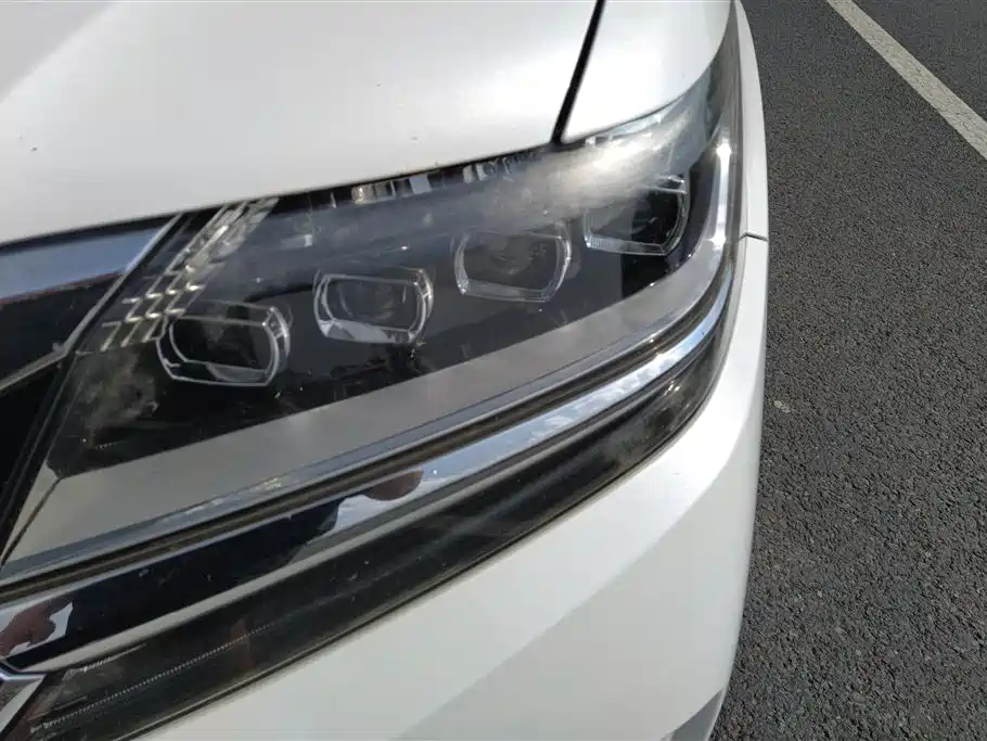 Honda Elysion 2017