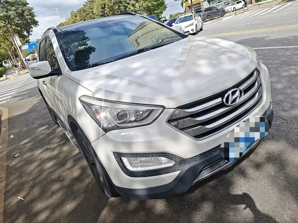 Hyundai Santa Fe 2015 — фото 4
