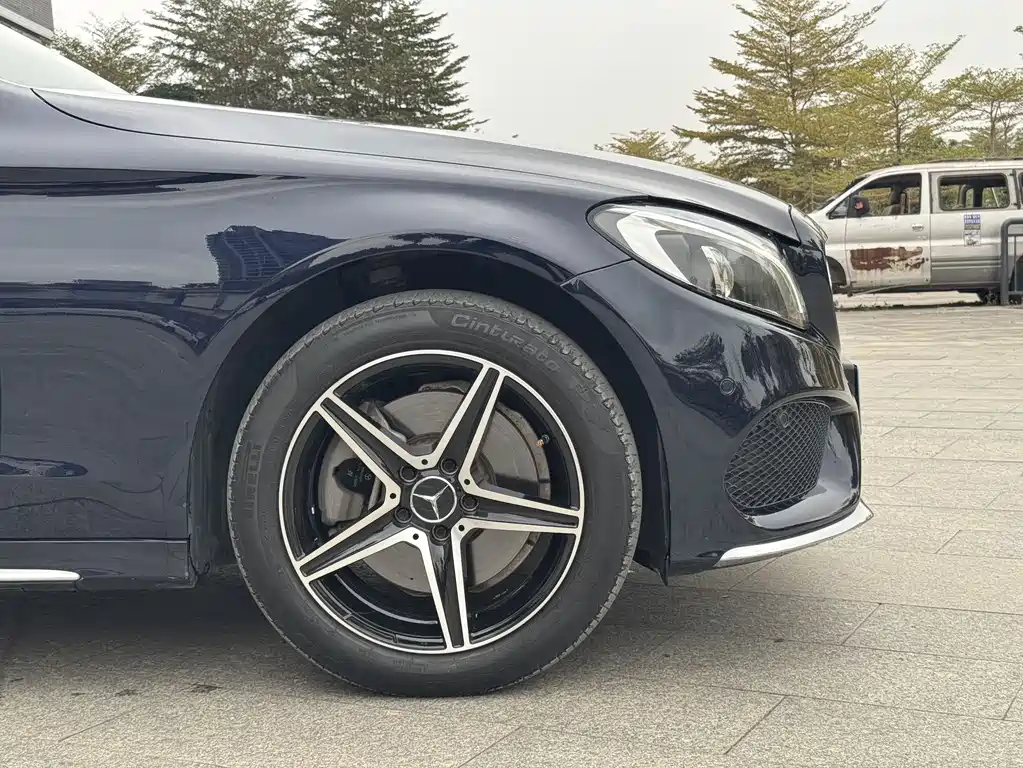 Mercedes-Benz C-Class 2018 — фото 21