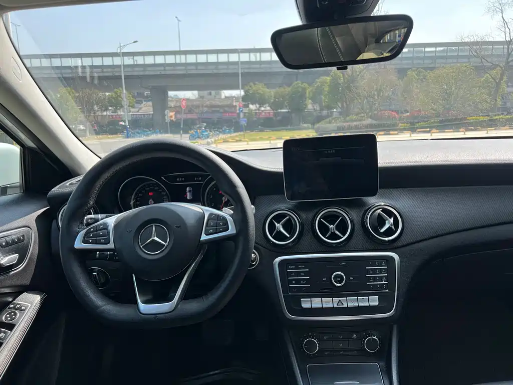 Mercedes-Benz GLA 2019 — фото 15