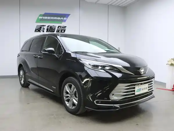 Toyota Sienna 2022