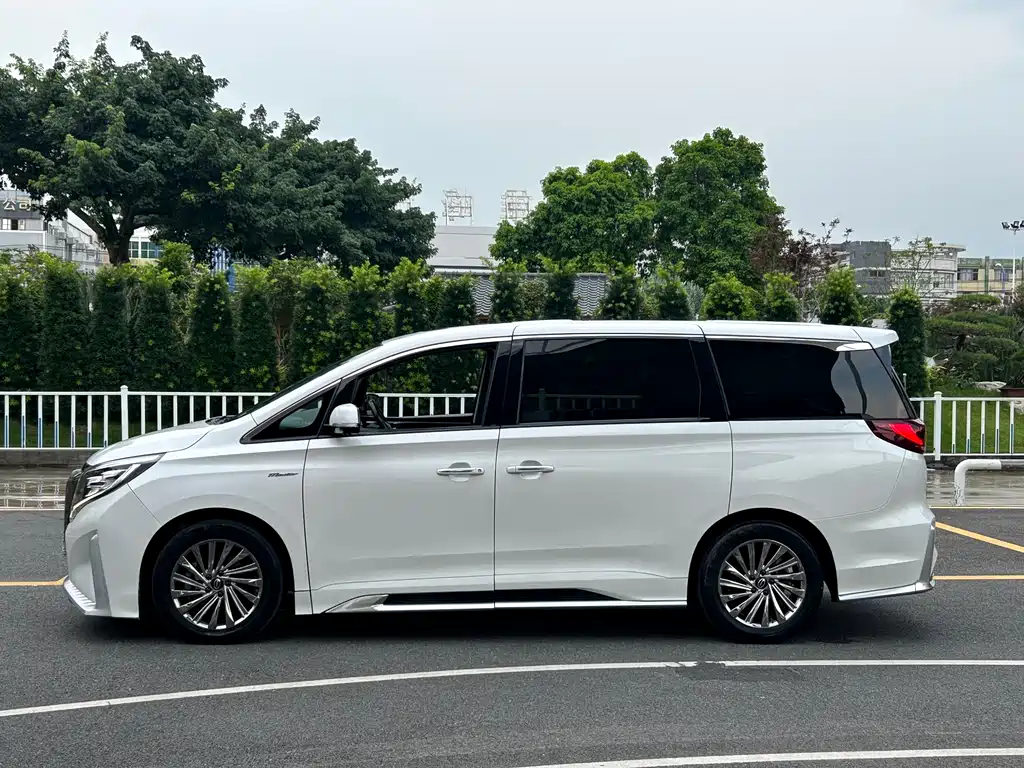 GAC Motor Trumpchi M8 2022