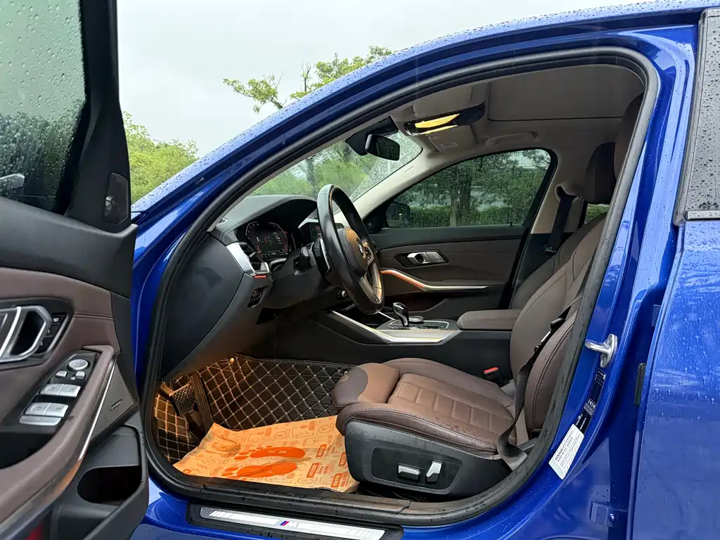 BMW 3 Series 2021