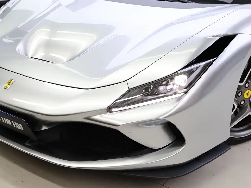 Ferrari F8 2021 — фото 8