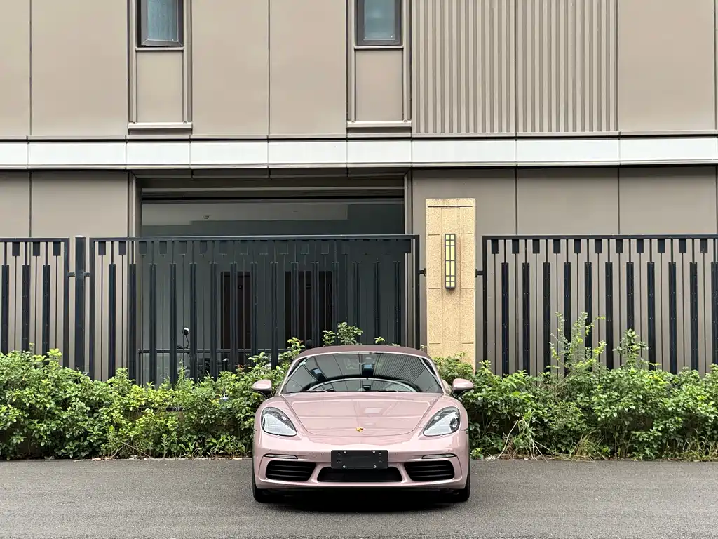 Porsche 718 2022