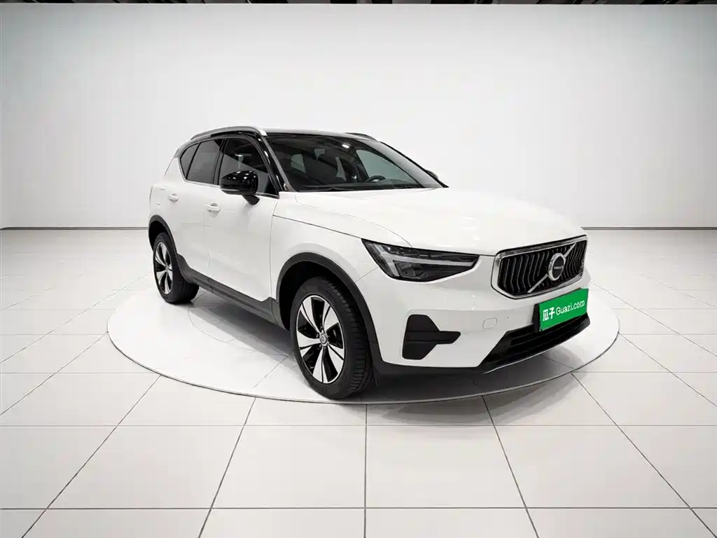 Volvo XC40 2023