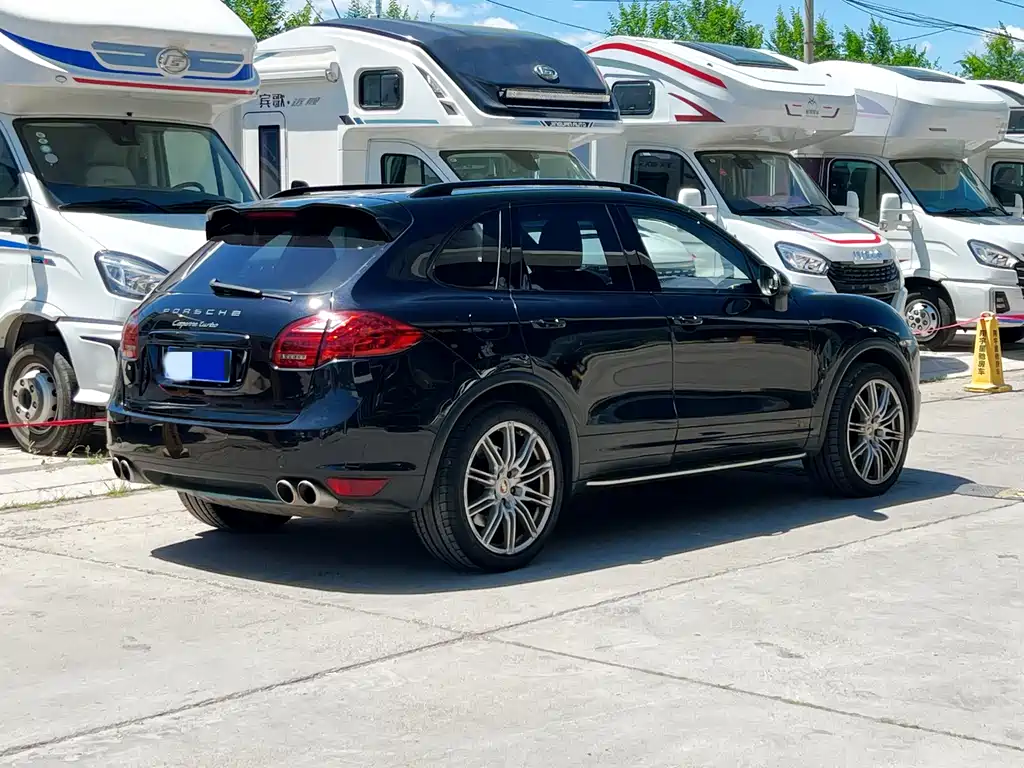 Porsche Cayenne 2010