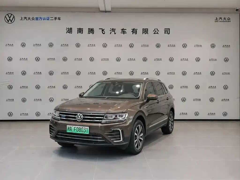 Volkswagen Tiguan L PHEV 2020 — фото 1