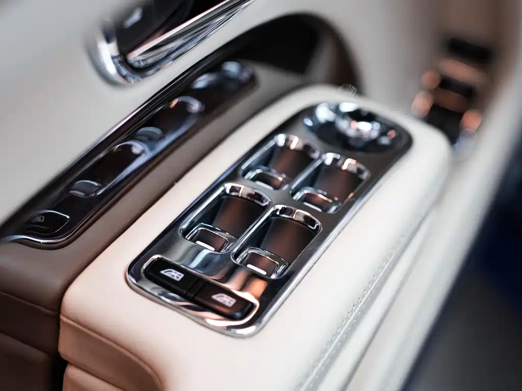 Bentley Mulsanne 2013 — фото 21