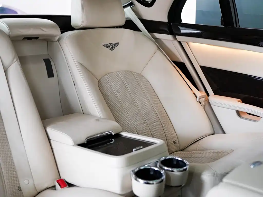 Bentley Mulsanne 2013 — фото 23