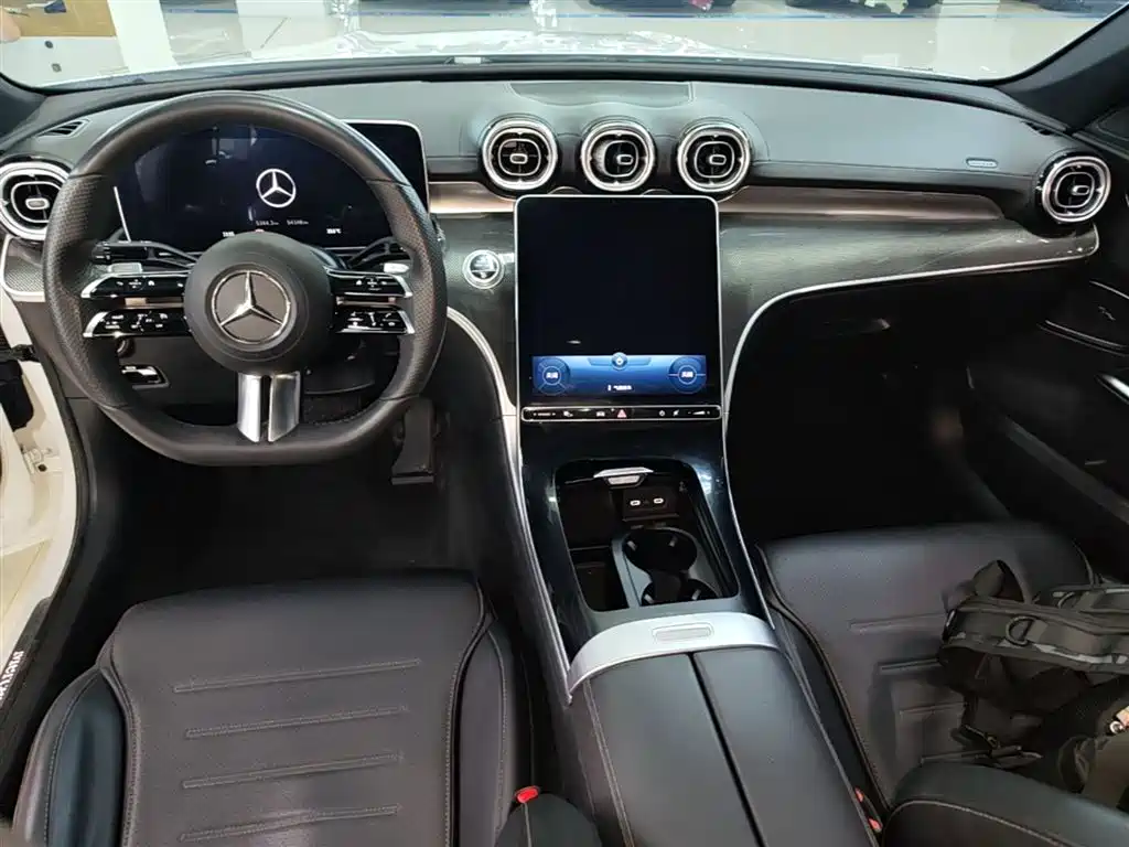 Mercedes-Benz C-Class 2022 — фото 10