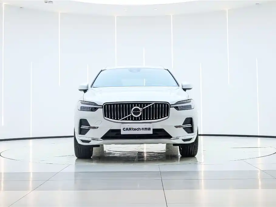 Volvo XC60 2024