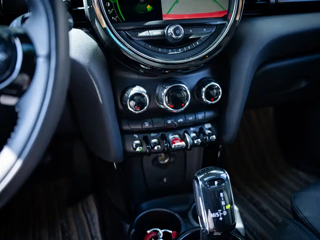 MINI Mini 2019 — фото 16