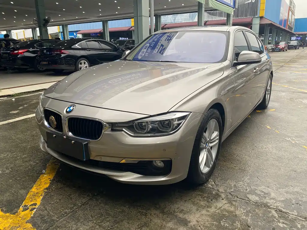 BMW 3 Series 2016 — фото 1