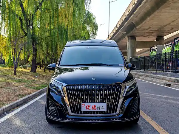 Mercedes-Benz V-Class 2021