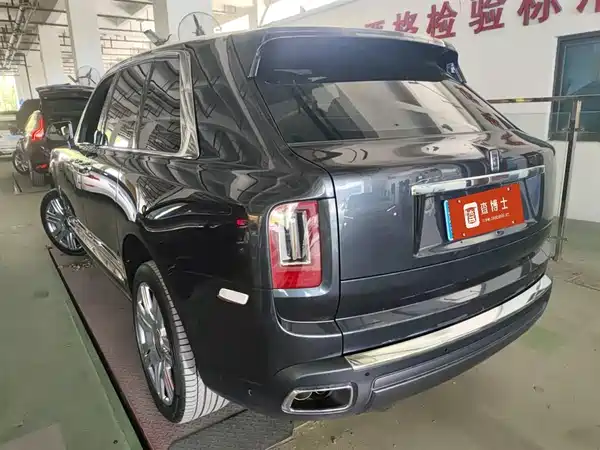 Rolls-Royce Cullinan 2018
