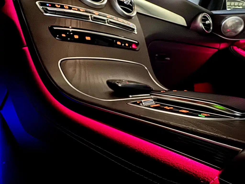 Mercedes-Benz GLC 2020 — фото 33