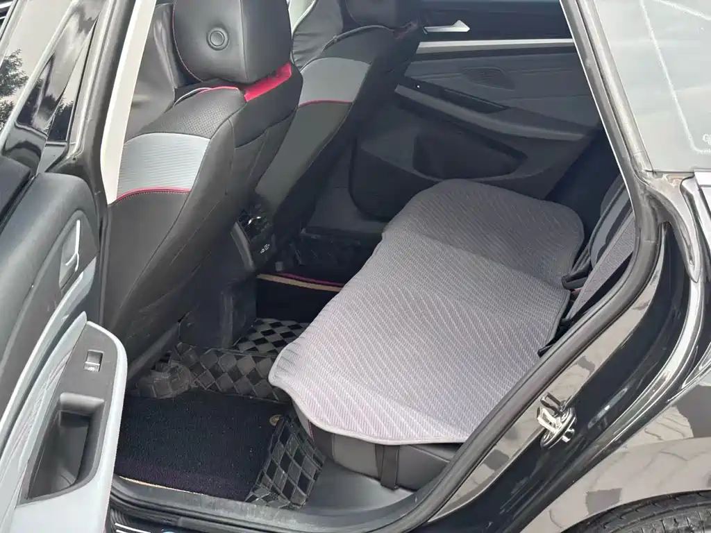 Volkswagen Lamando 2023