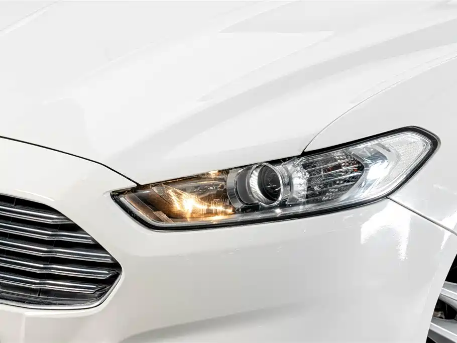 Ford Mondeo 2016 — фото 4