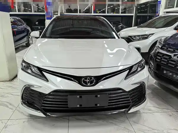Toyota Camry 2023