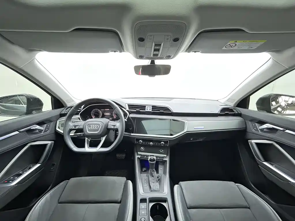Audi Q3 2023