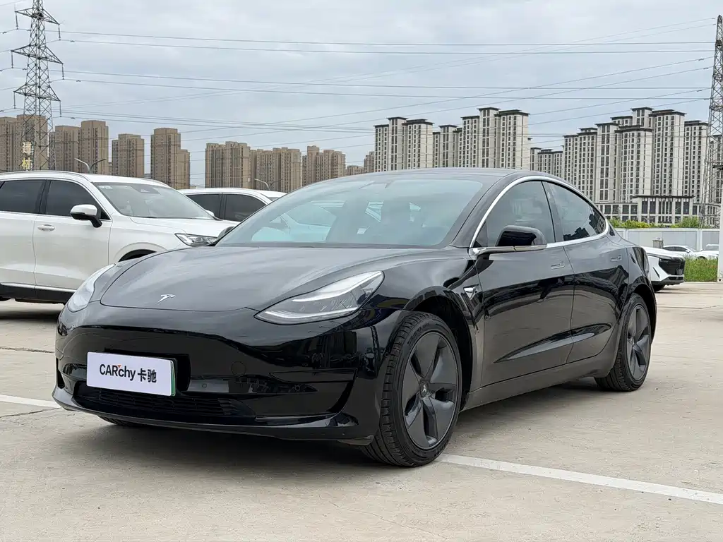Tesla Model 3 2020 — фото 1