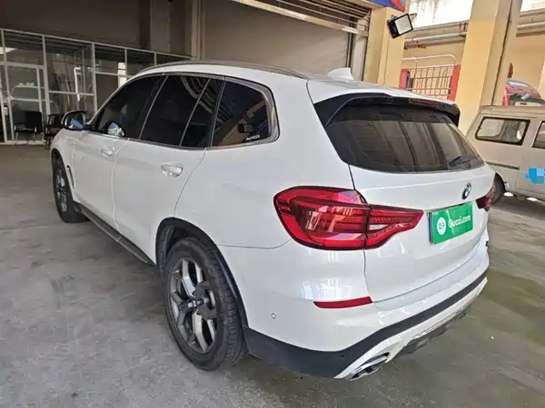 BMW X3 2021