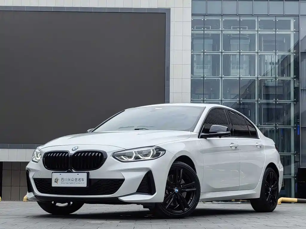BMW 1 Series 2023