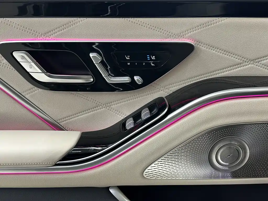 Mercedes-Benz Maybach S-Class 2023 — фото 24