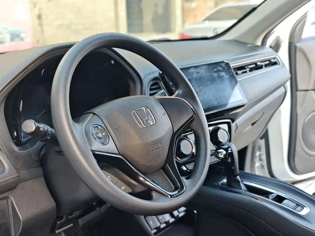Honda Vezel 2017 — фото 12